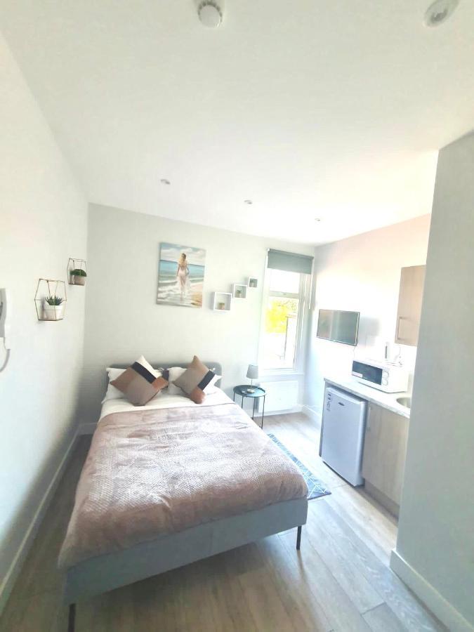 Southall Suites By Gh Stays Extérieur photo