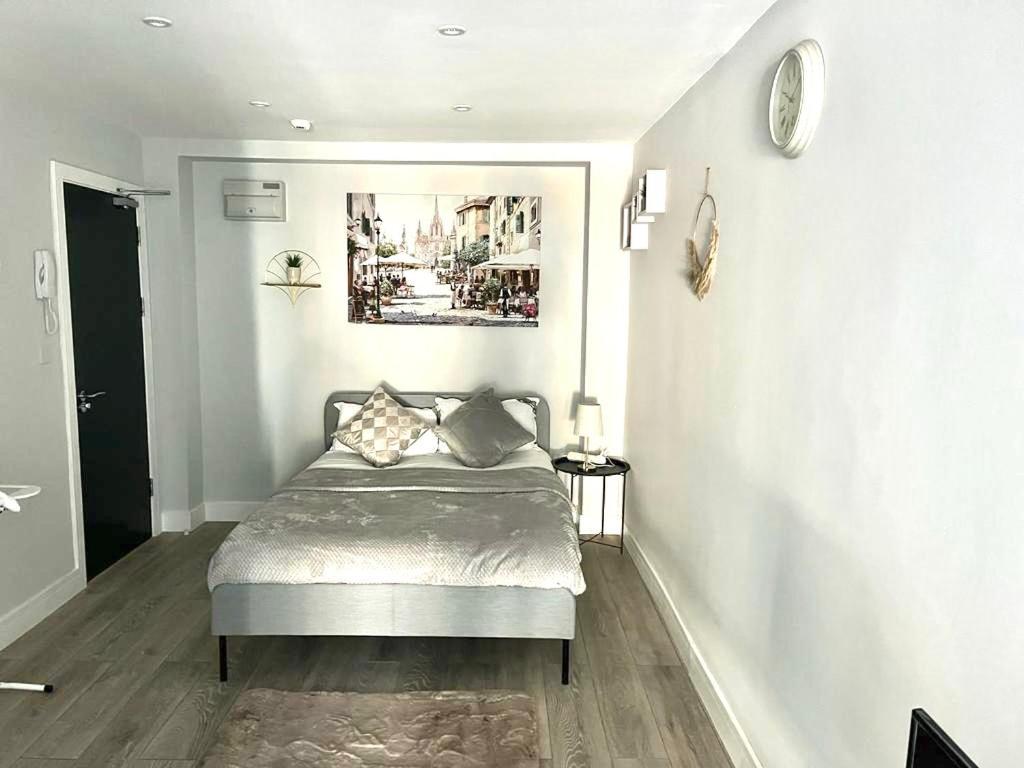 Southall Suites By Gh Stays Extérieur photo